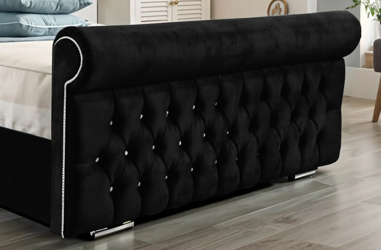 Faye Upholstered Bed