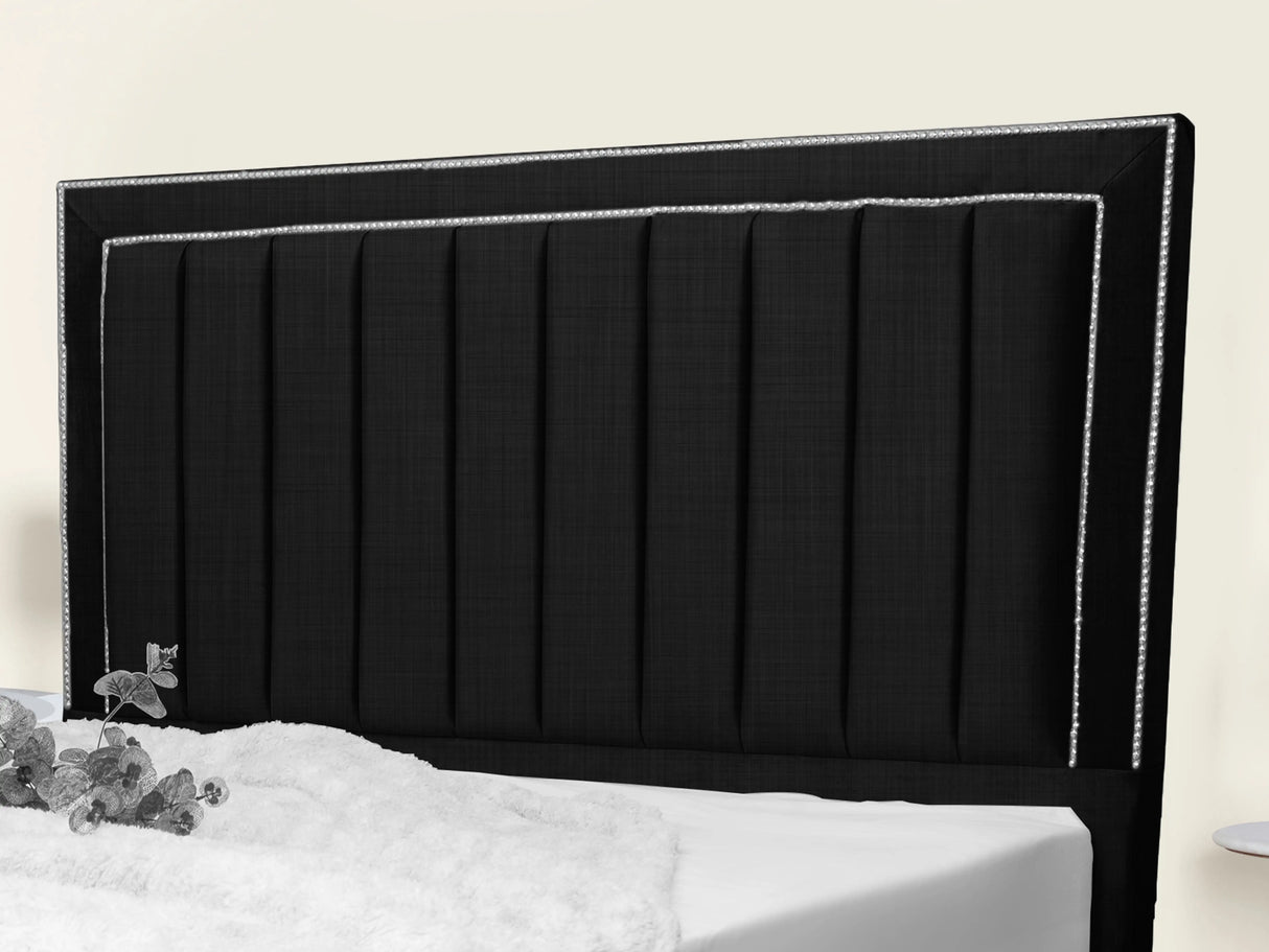 Maison Upholstered Bed