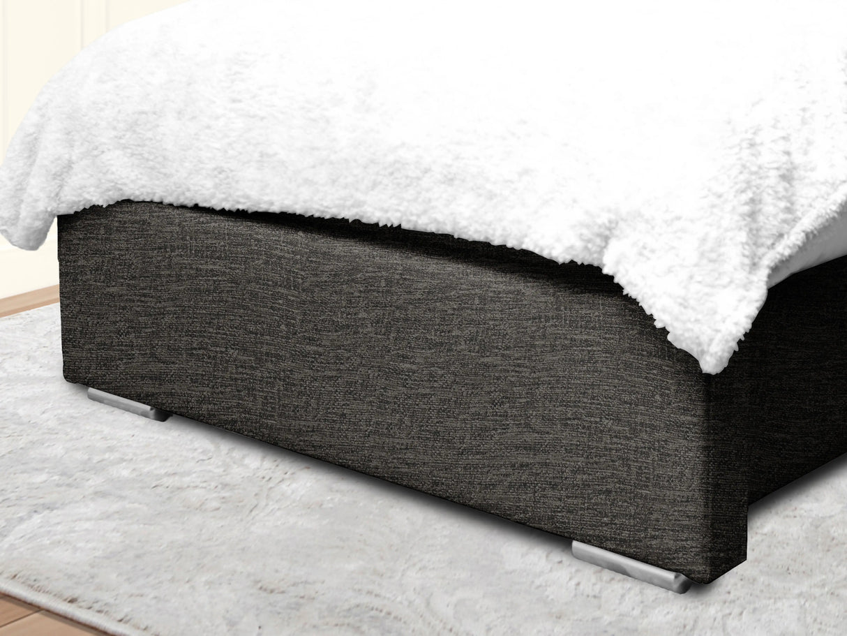 Cierra Wingback Upholstered Bed