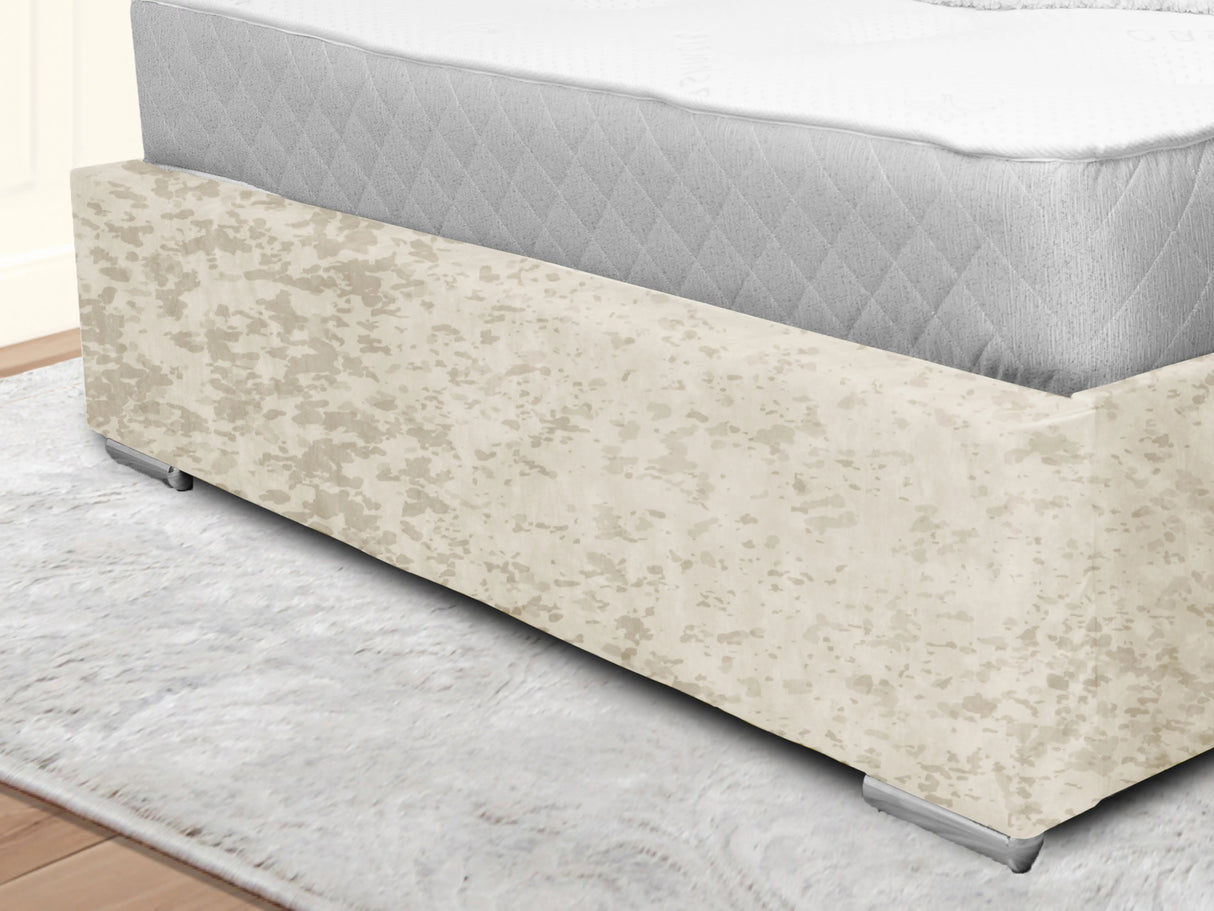 Elaia Upholstered Bed