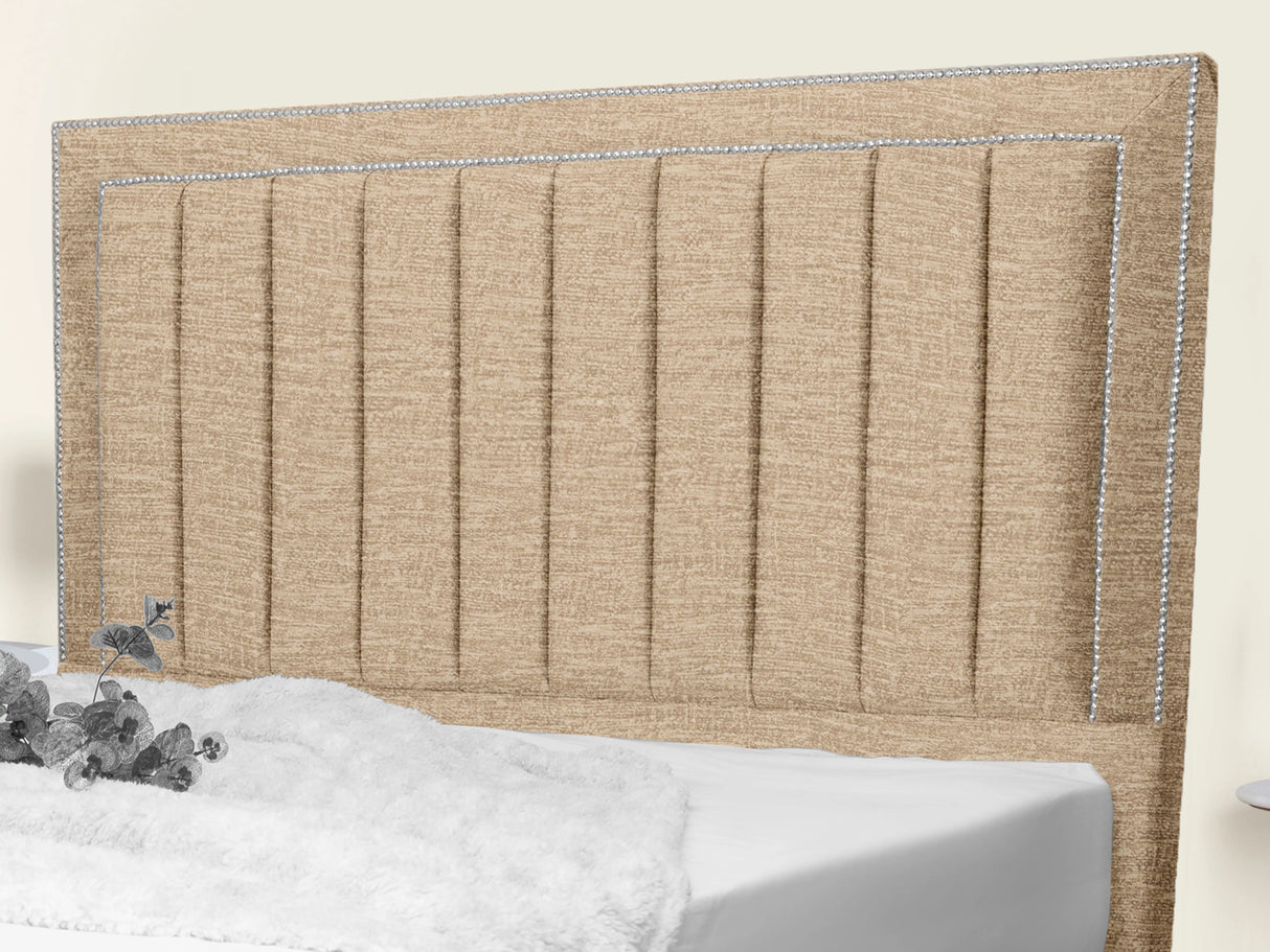 Maison Upholstered Bed