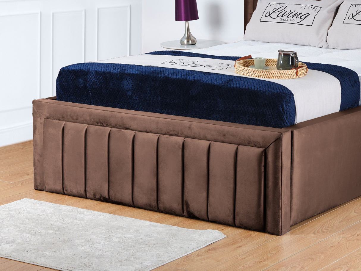 Linea Panel Upholstered Bed