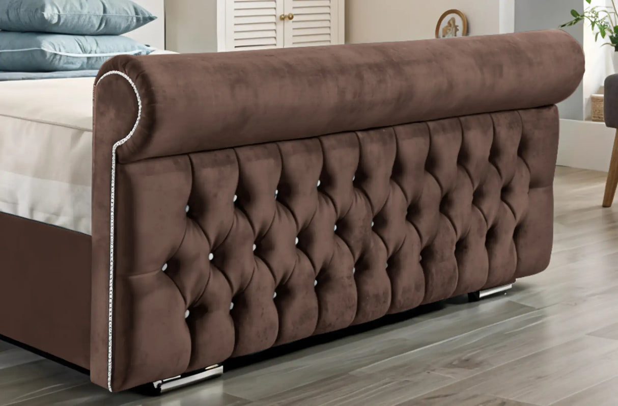 Faye Upholstered Bed