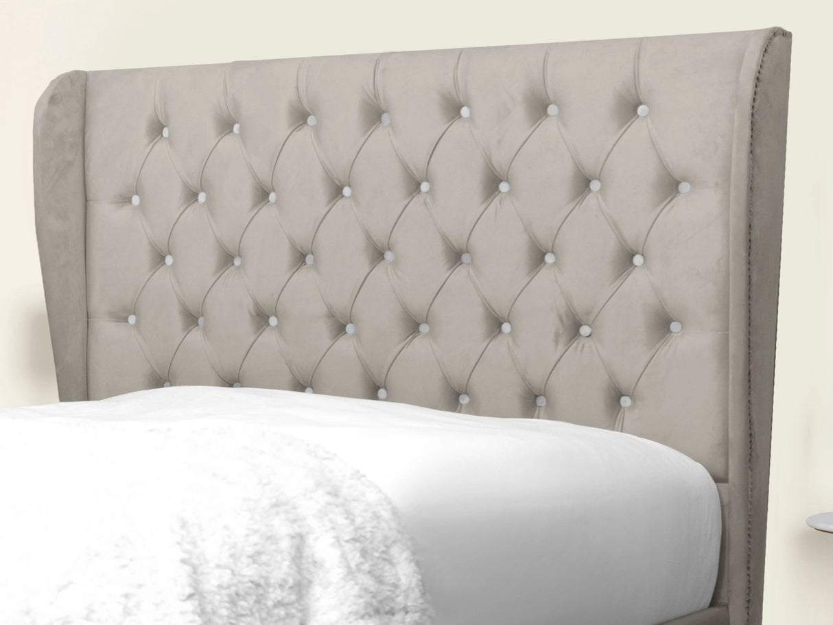 Cierra Wingback Upholstered Bed