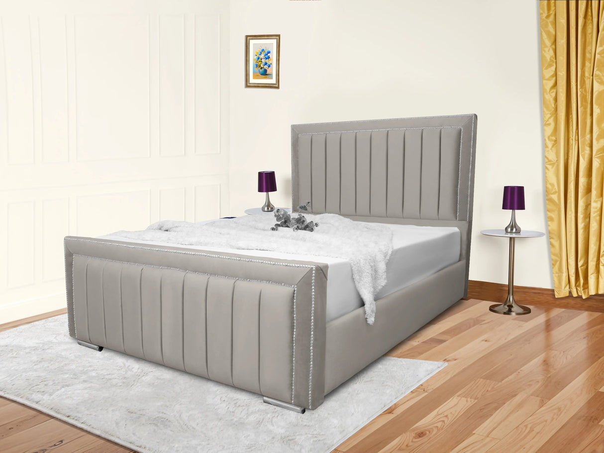 Maison Upholstered Bed