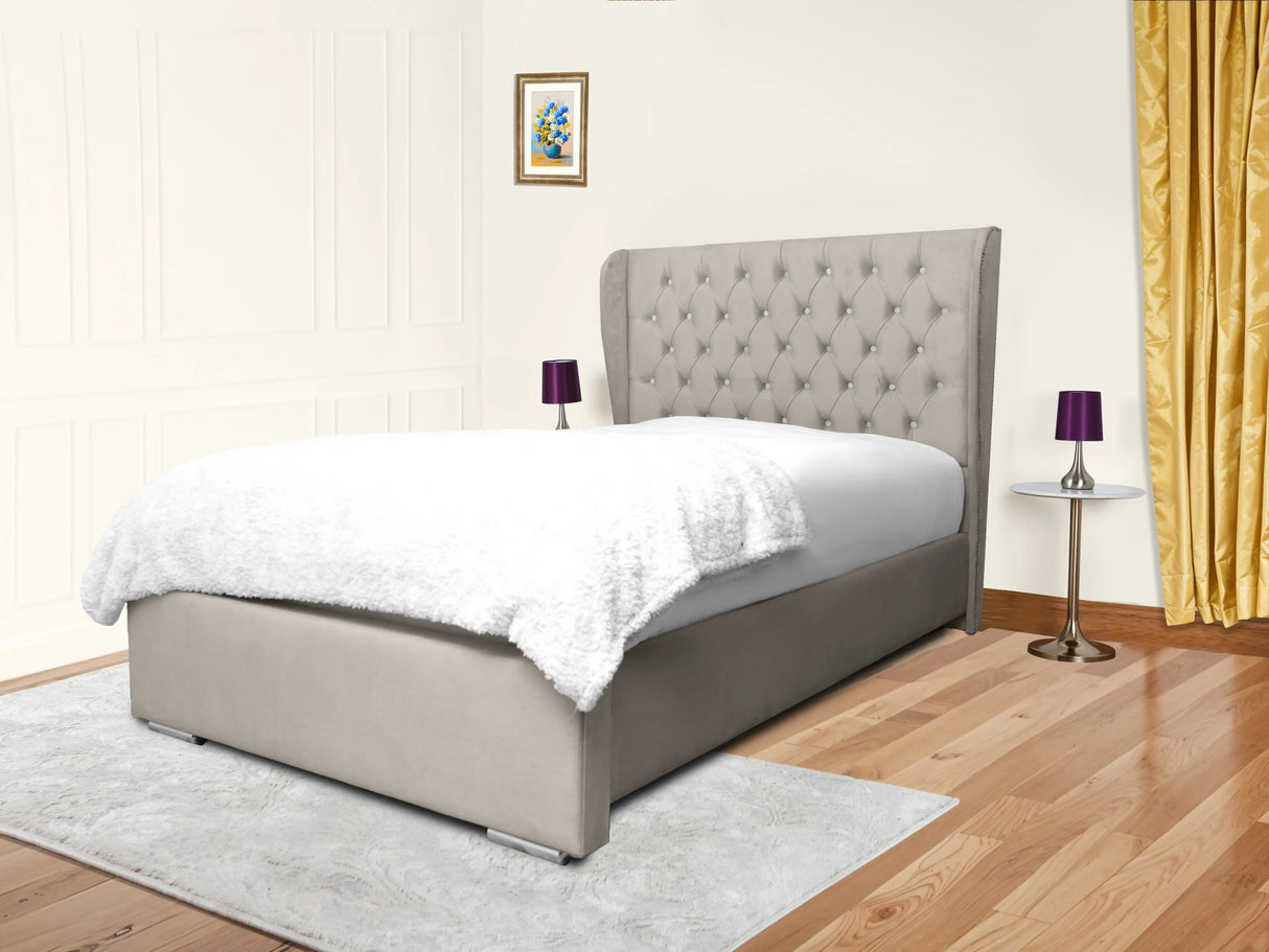 Cierra Wingback Upholstered Bed