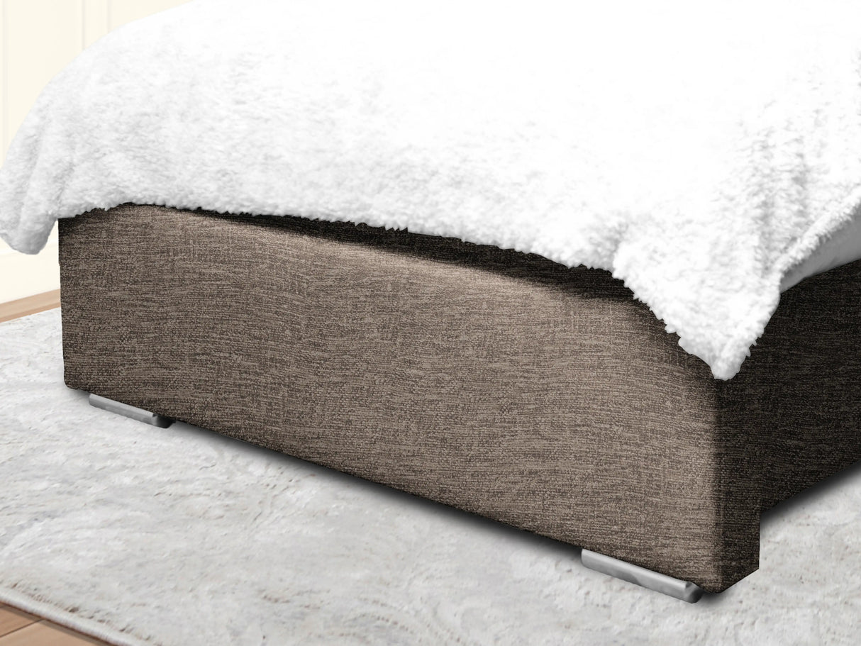 Cierra Wingback Upholstered Bed