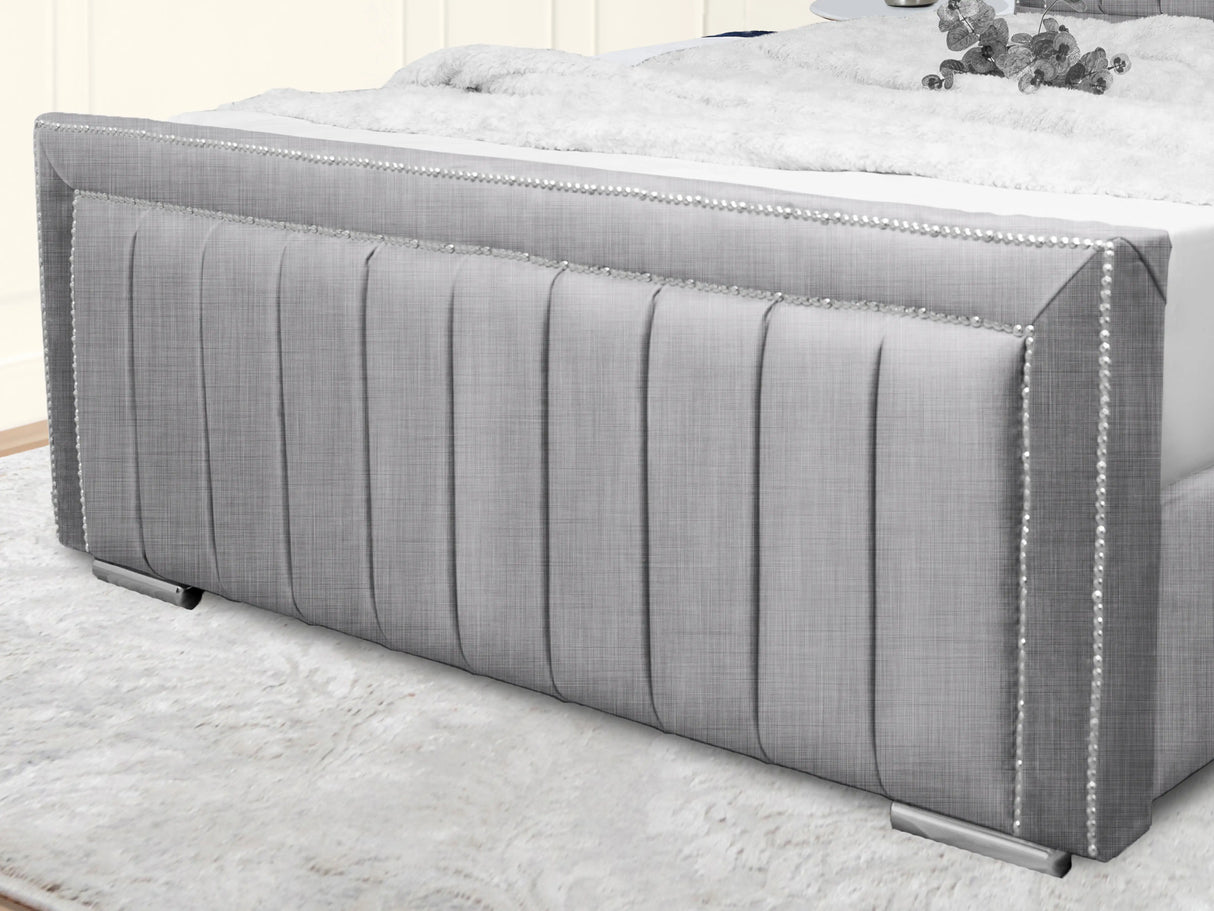 Maison Upholstered Bed