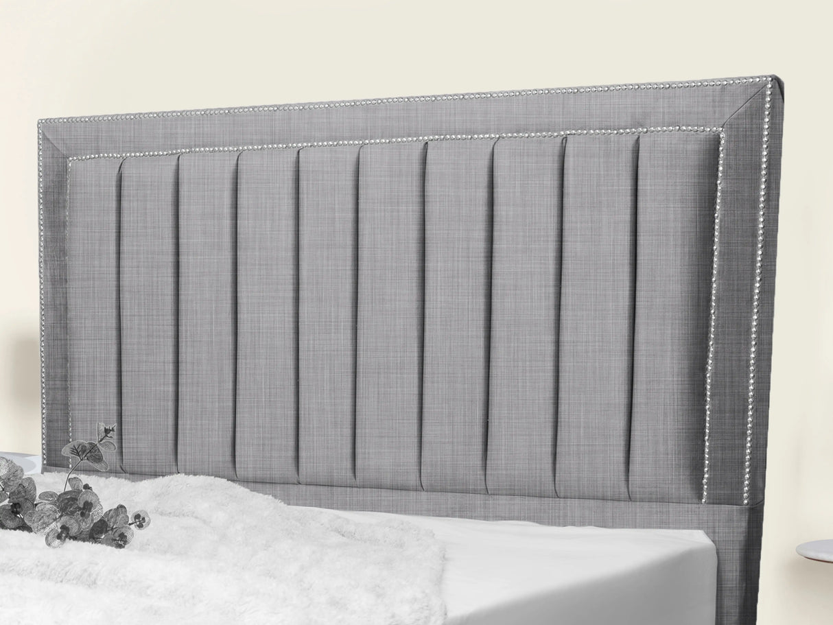 Maison Upholstered Bed