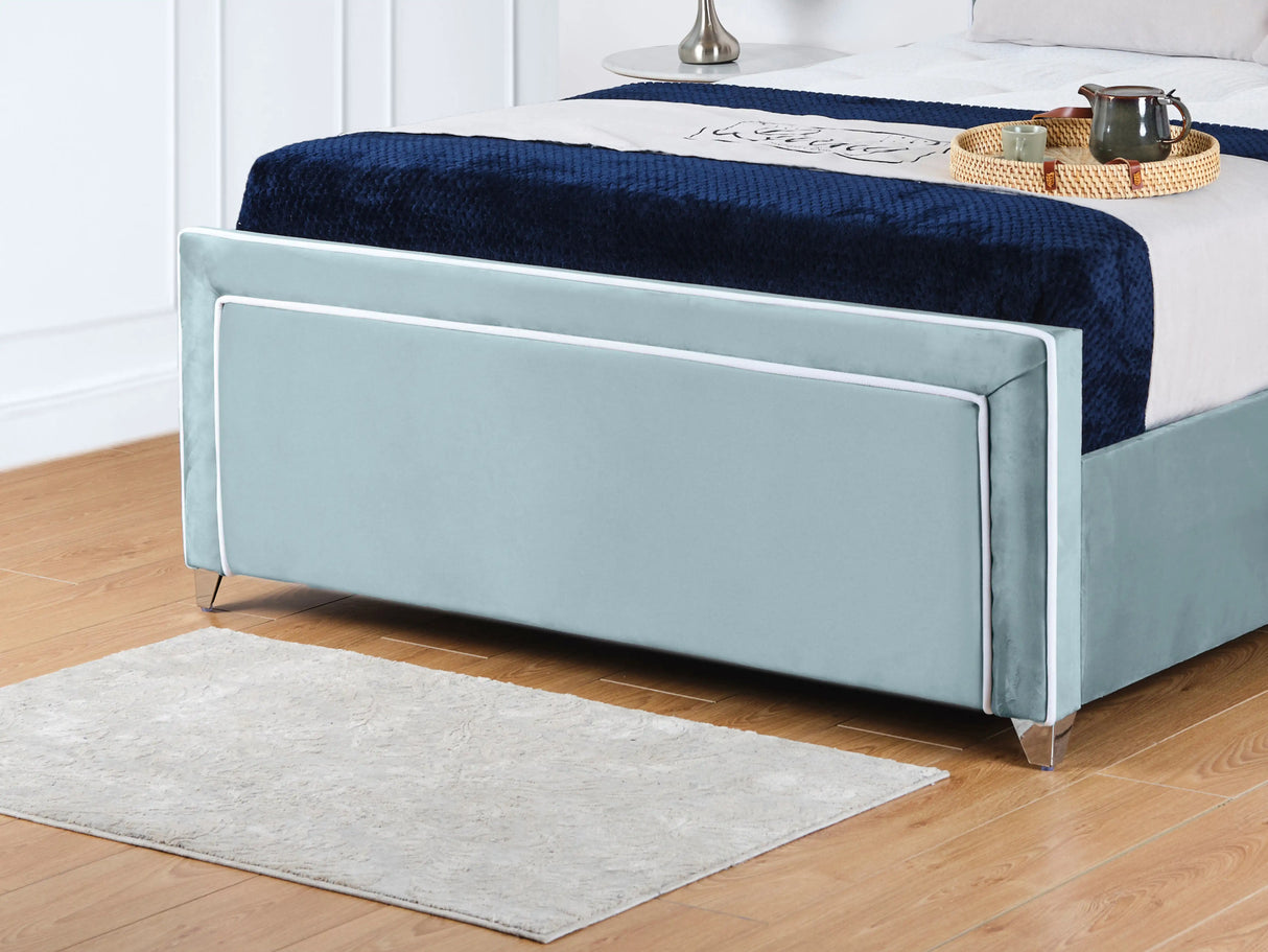 Ariana Upholstered Bed