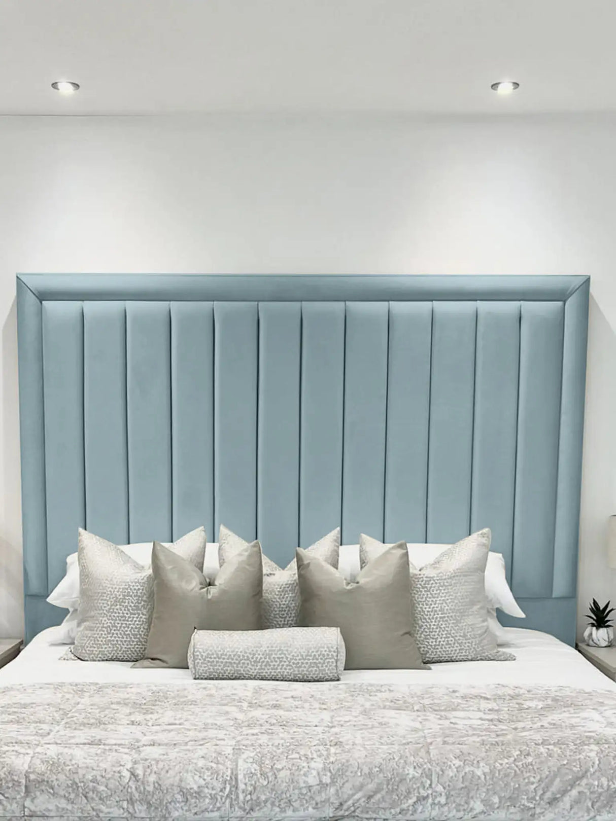 Hampton Upholstered Bed