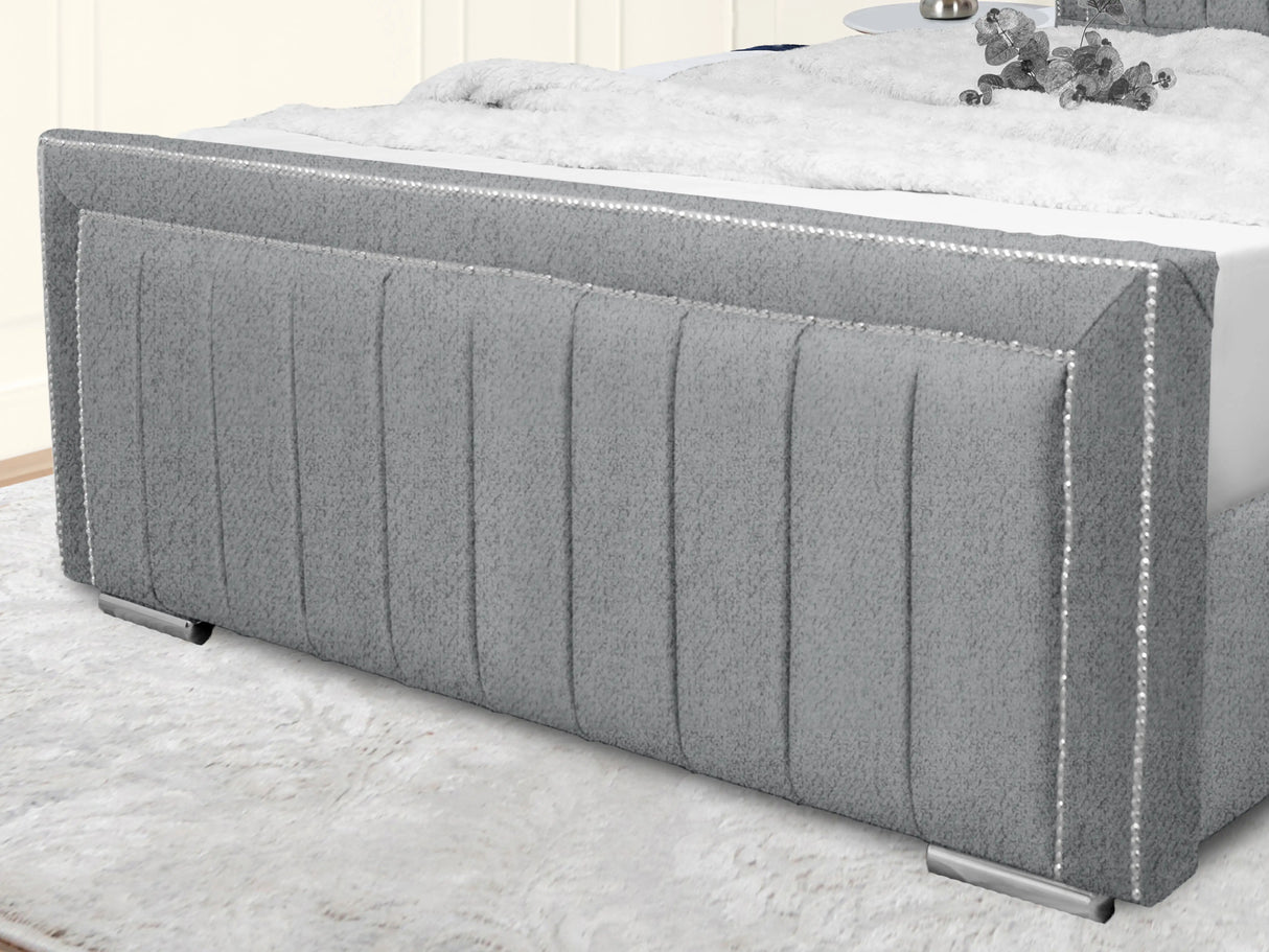 Maison Upholstered Bed