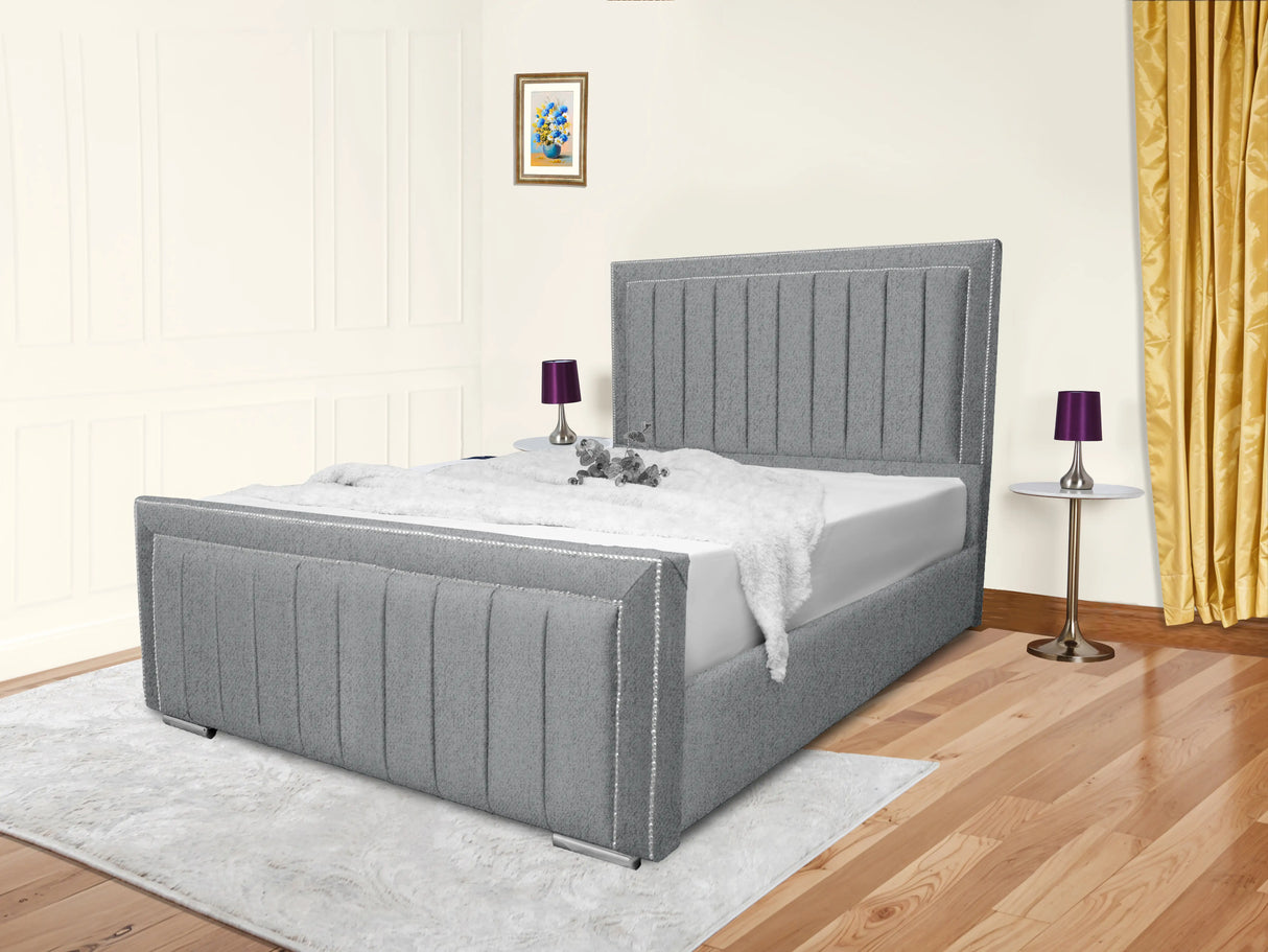 Maison Upholstered Bed