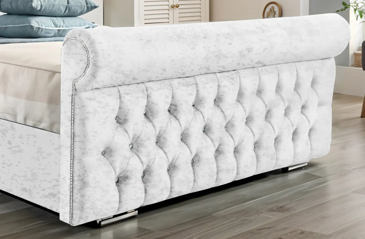 Faye Upholstered Bed