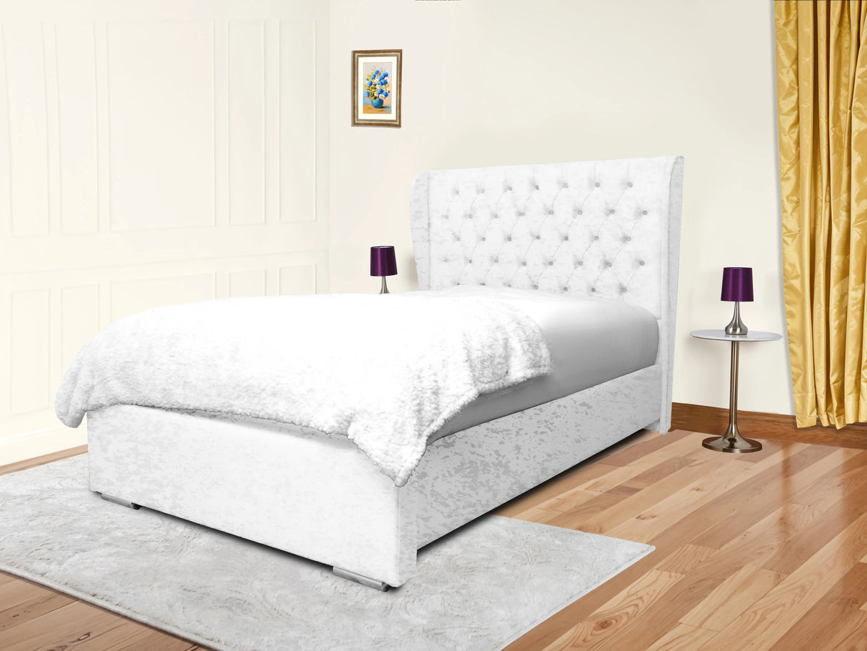 Cierra Wingback Upholstered Bed