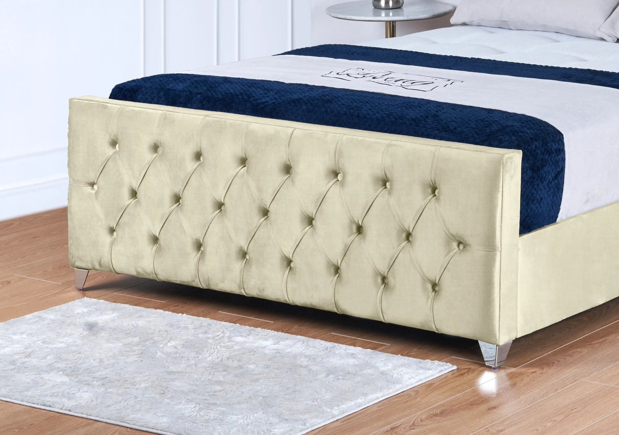 Florida Upholstered bed