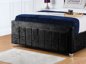Sierra upholstered Bed