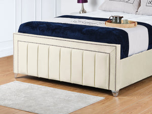 Serena Upholstered bed