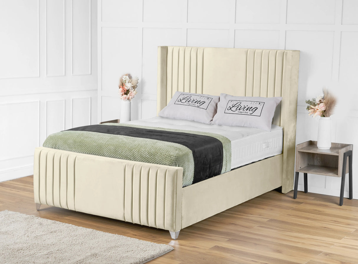 Elise lined winged Upholstered Bed