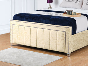 Serena Upholstered bed