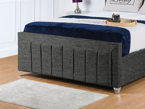 Sierra upholstered Bed