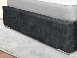 Winchester Upholstered Bed