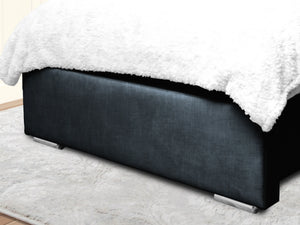 Miri Winged Upholstered Bed