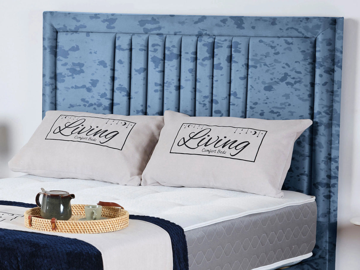 Cannas upholstered bed