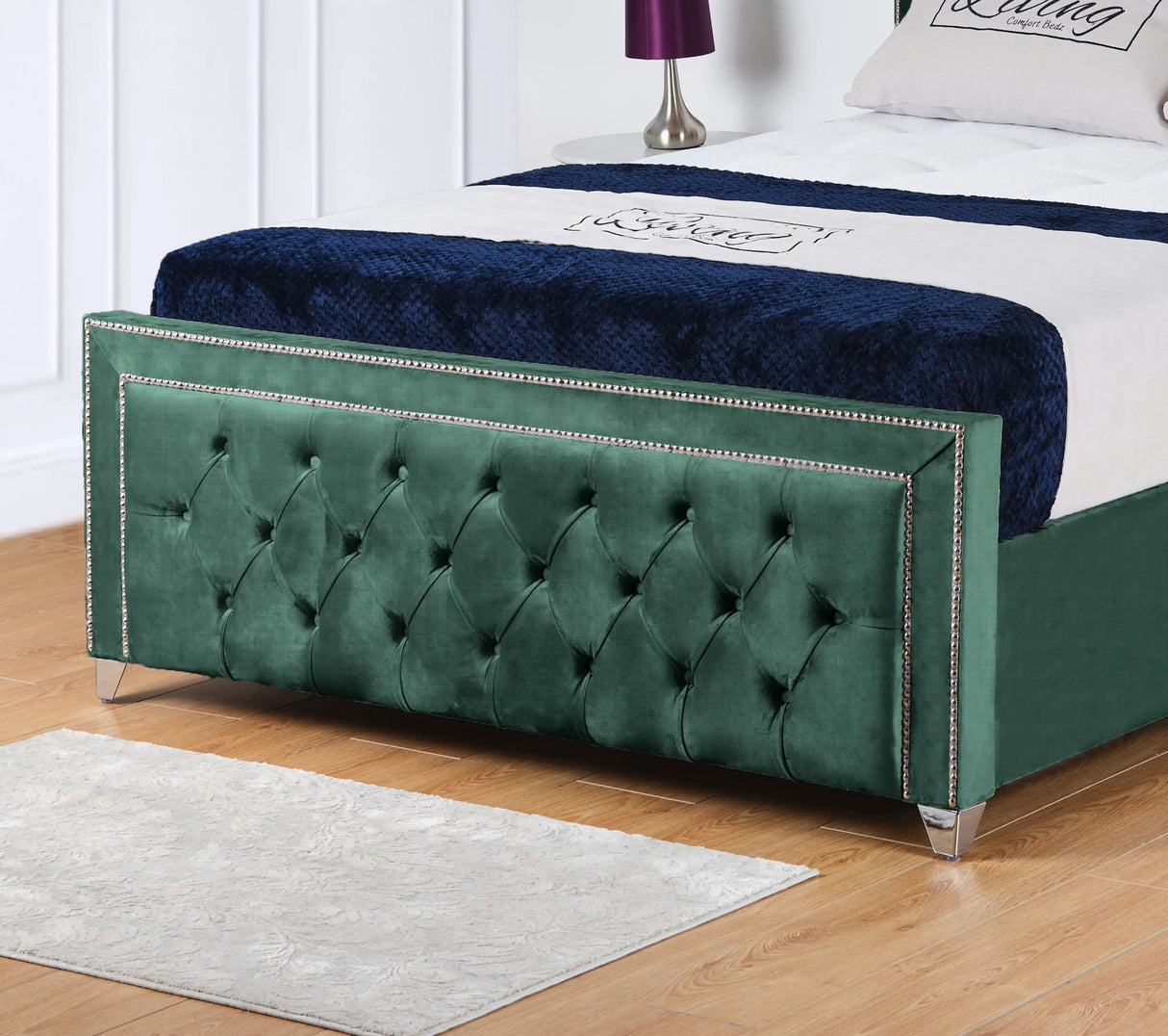 Hamilton Upholstered Bed