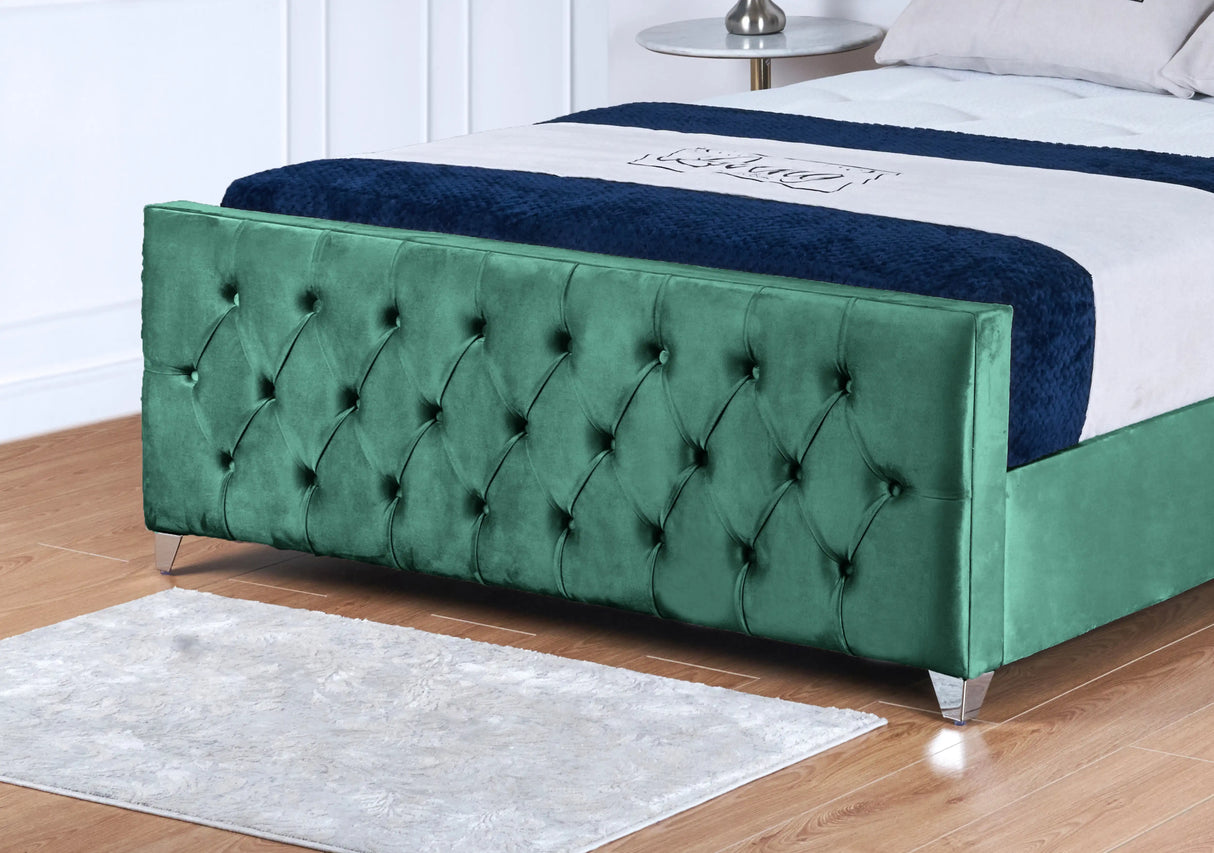 Florida Upholstered bed