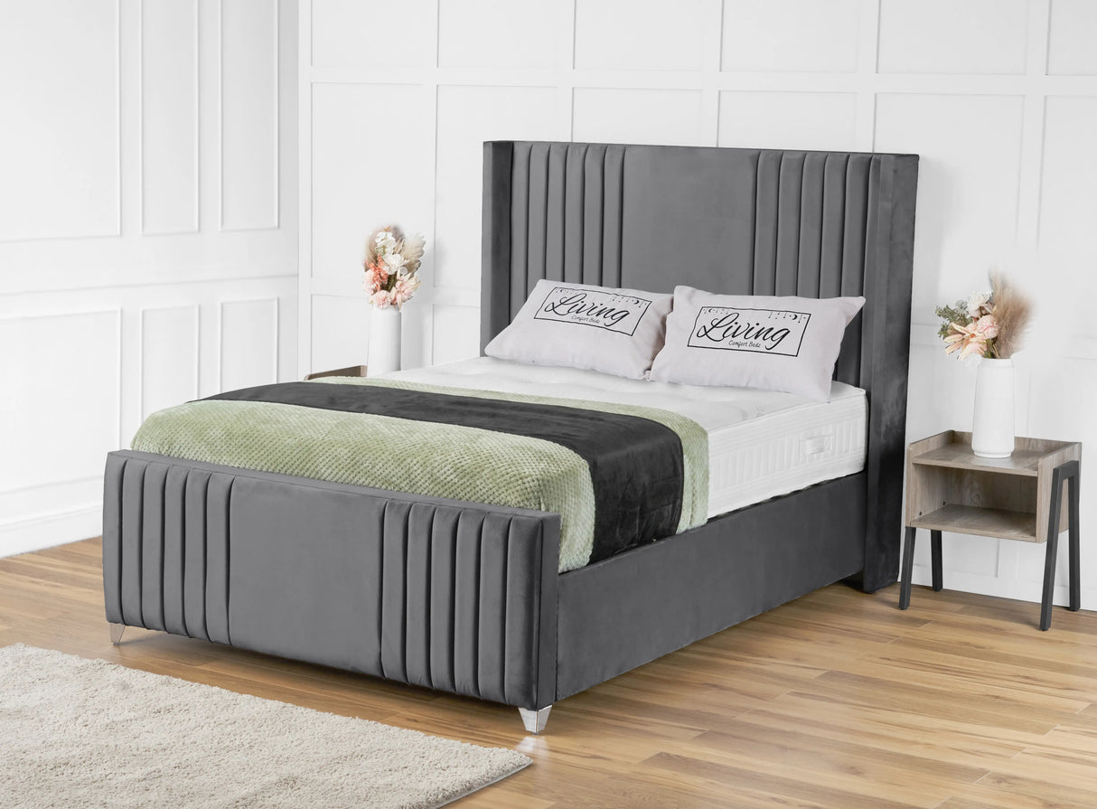 Elise lined winged Upholstered Bed