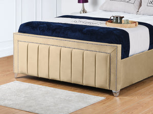 Serena Upholstered bed