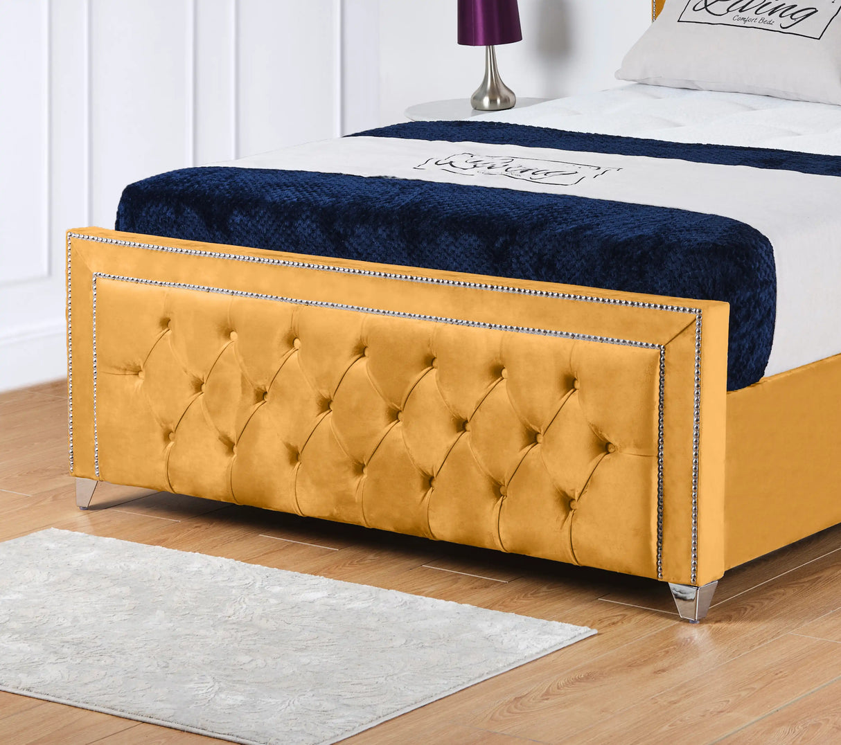 Hamilton Upholstered Bed