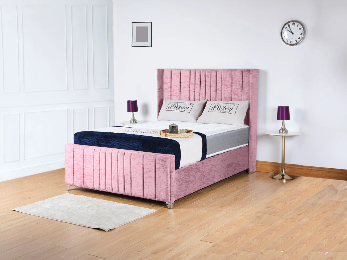 Valencia Lined Wings Upholstered Bed