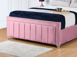 Serena Upholstered bed