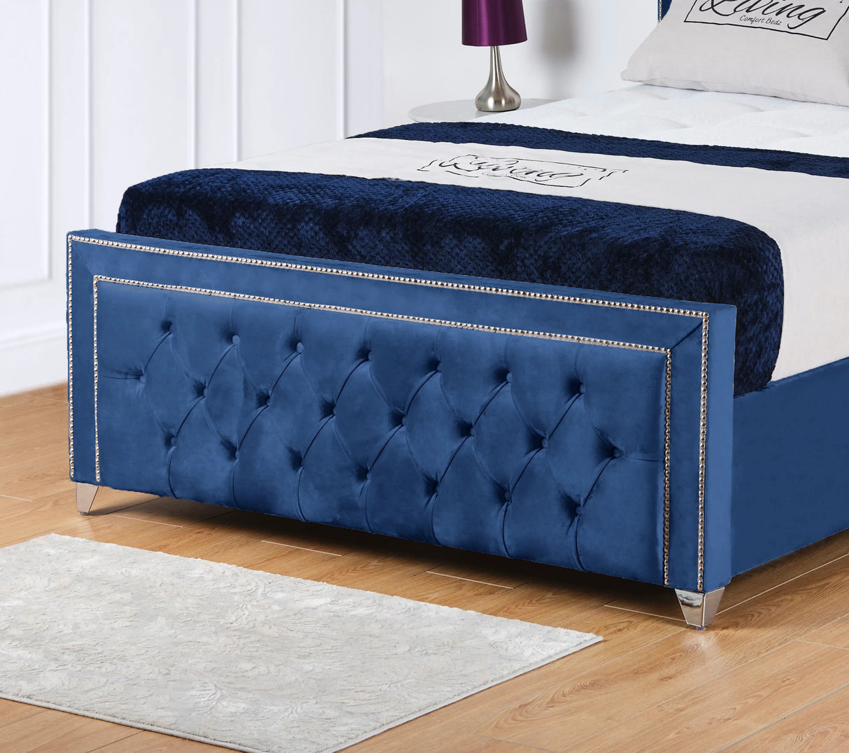 Hamilton Upholstered Bed