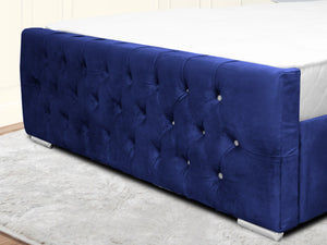 Kendall Winged Upholstered Bed