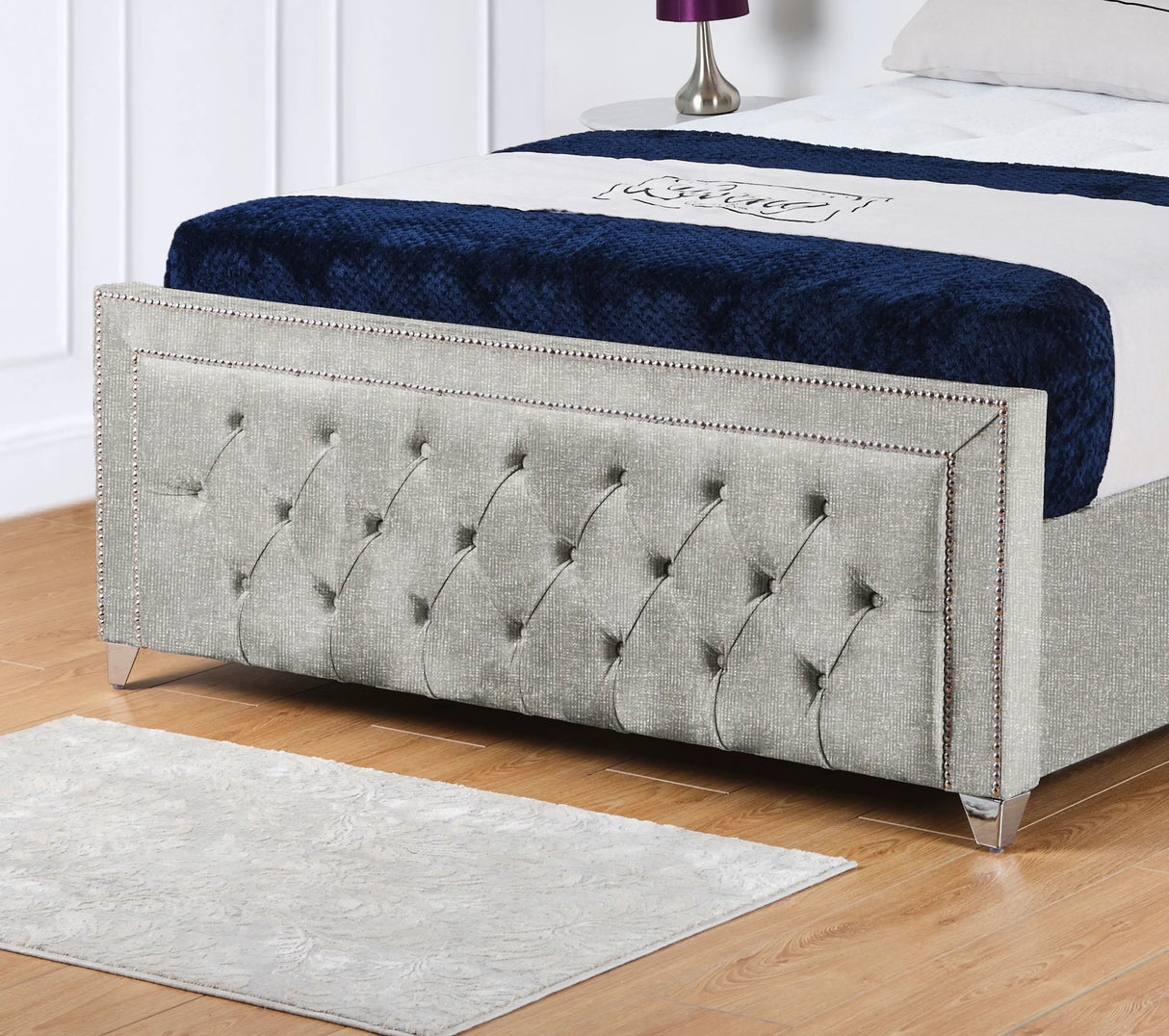 Hamilton Upholstered Bed