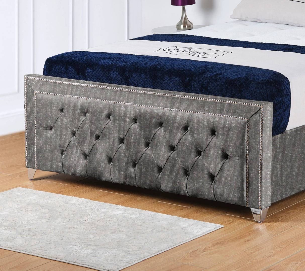 Hamilton Upholstered Bed