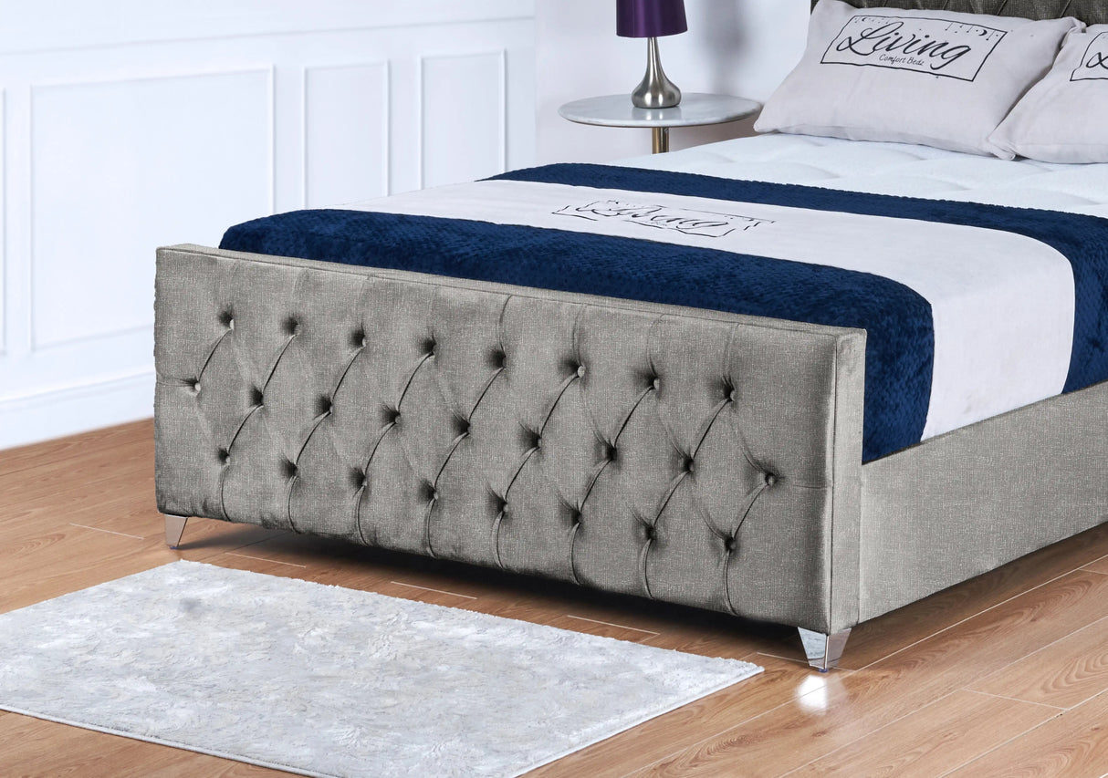 Florida Upholstered bed