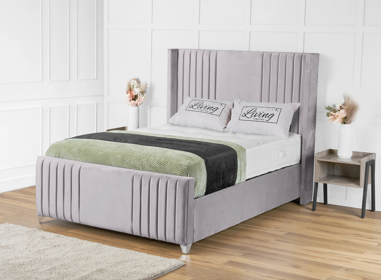 Elise lined winged Upholstered Bed