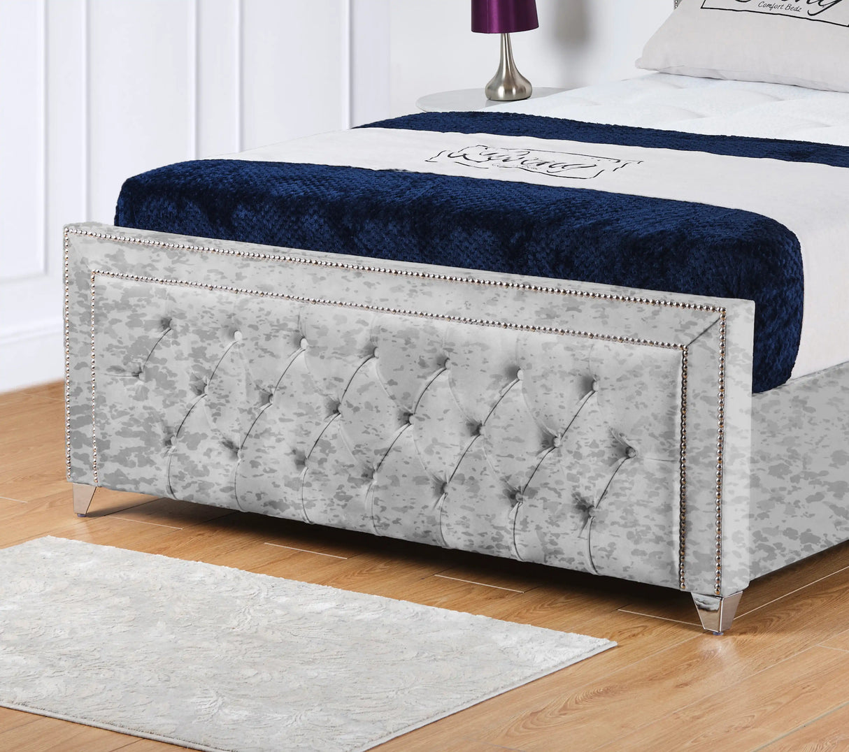 Hamilton Upholstered Bed