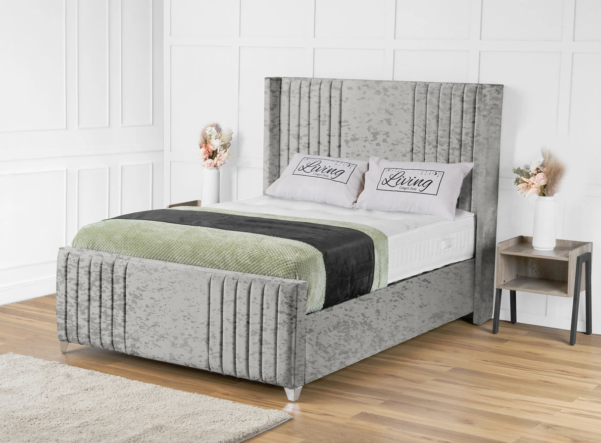 Elise lined winged Upholstered Bed