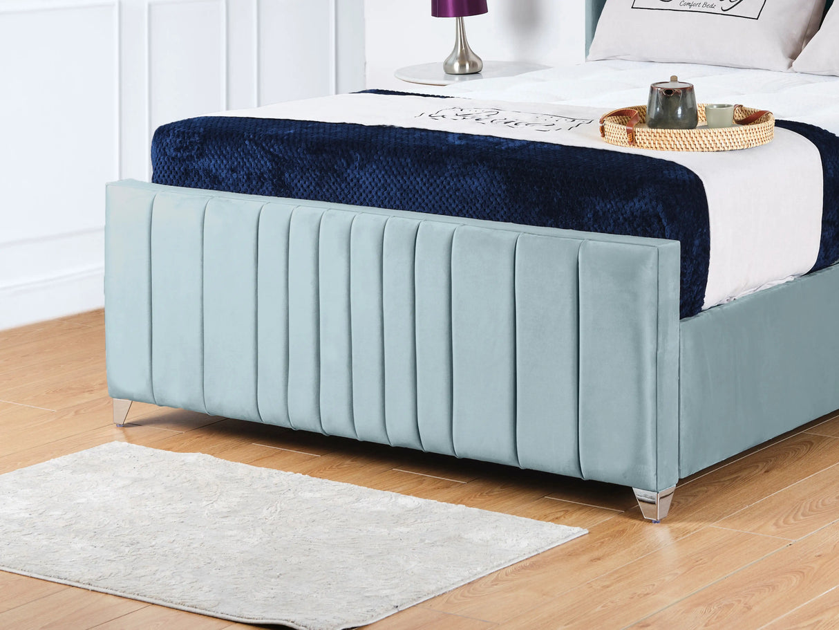 Valencia Lined Wings Upholstered Bed