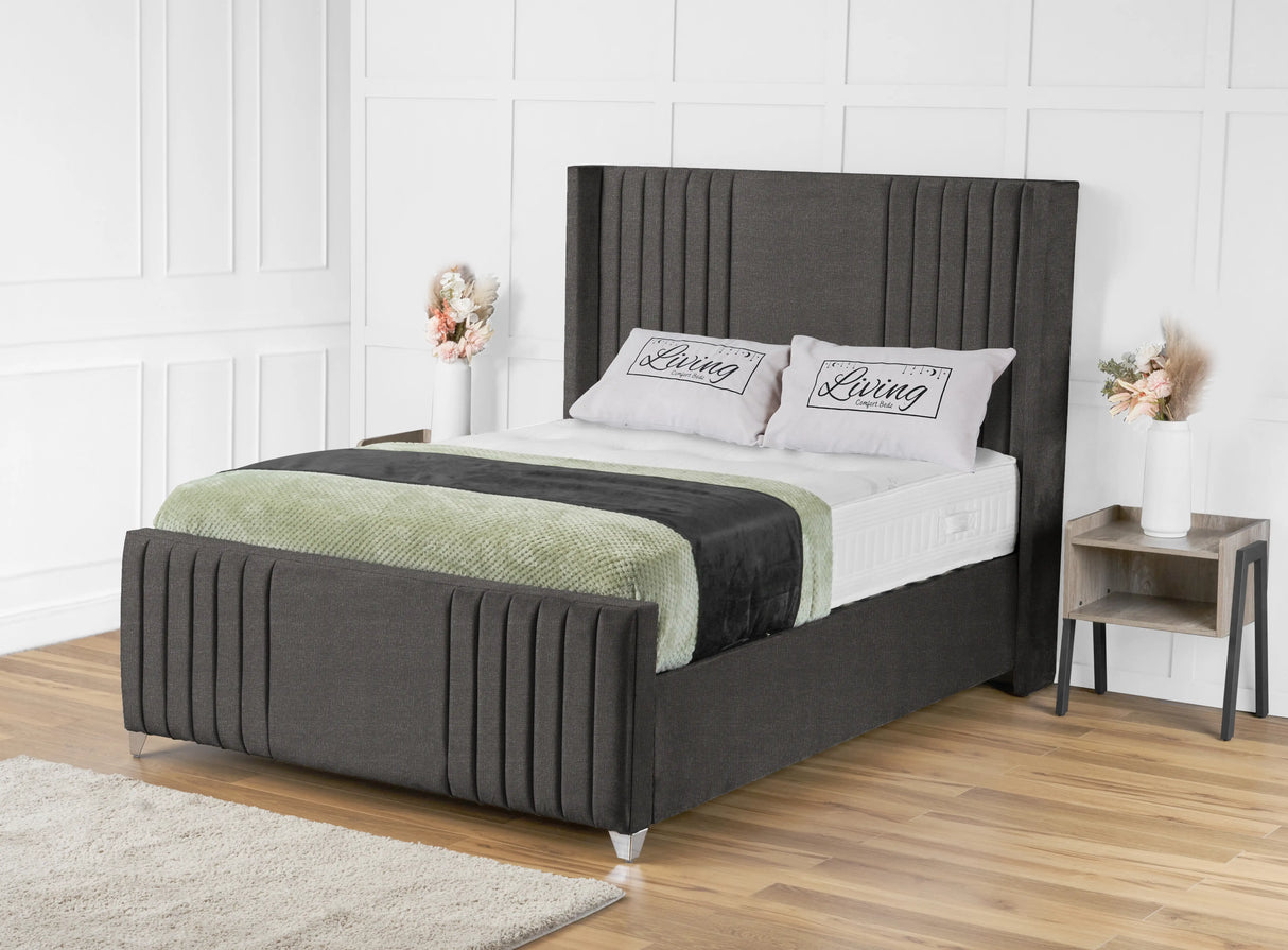 Elise lined winged Upholstered Bed