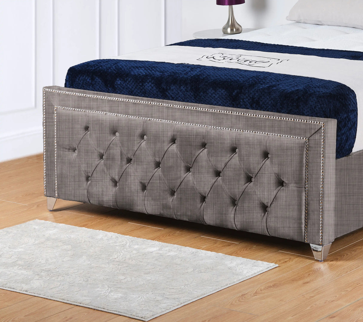 Hamilton Upholstered Bed