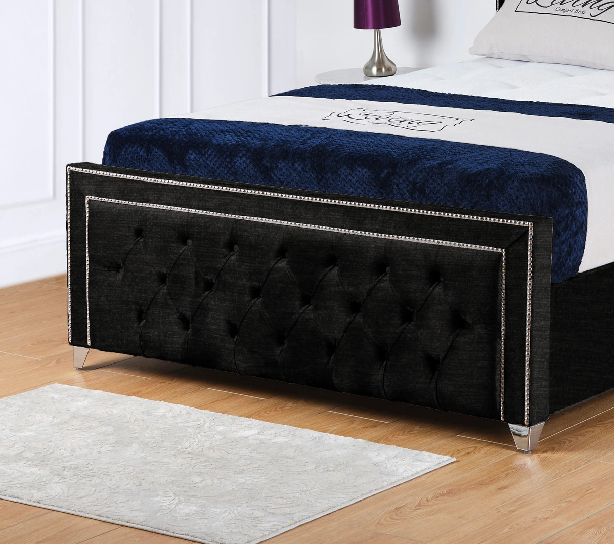 Hamilton Upholstered Bed