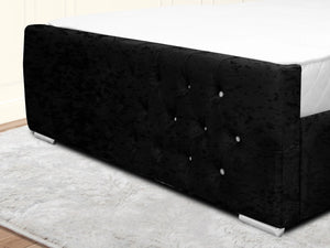 Kendall Winged Upholstered Bed