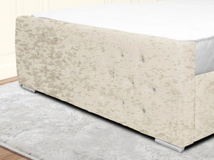 Kendall Winged Upholstered Bed