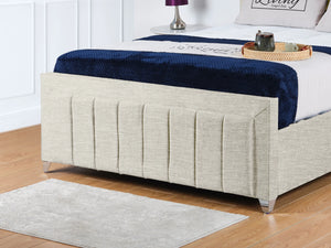 Sierra upholstered Bed